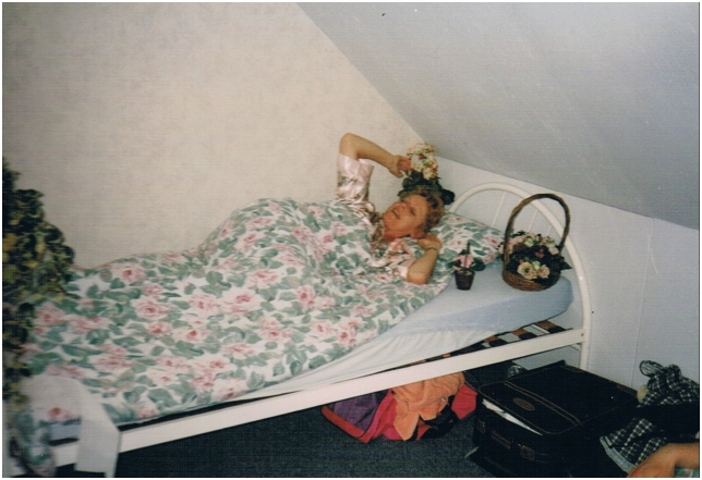 Ank in bloemetjes gezet